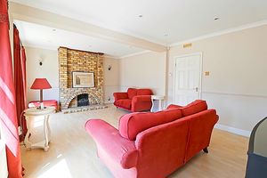 Living Room- click for photo gallery